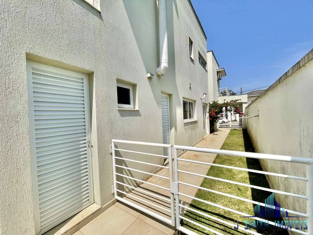 Casa à venda com 4 quartos, 332m² - Foto 26