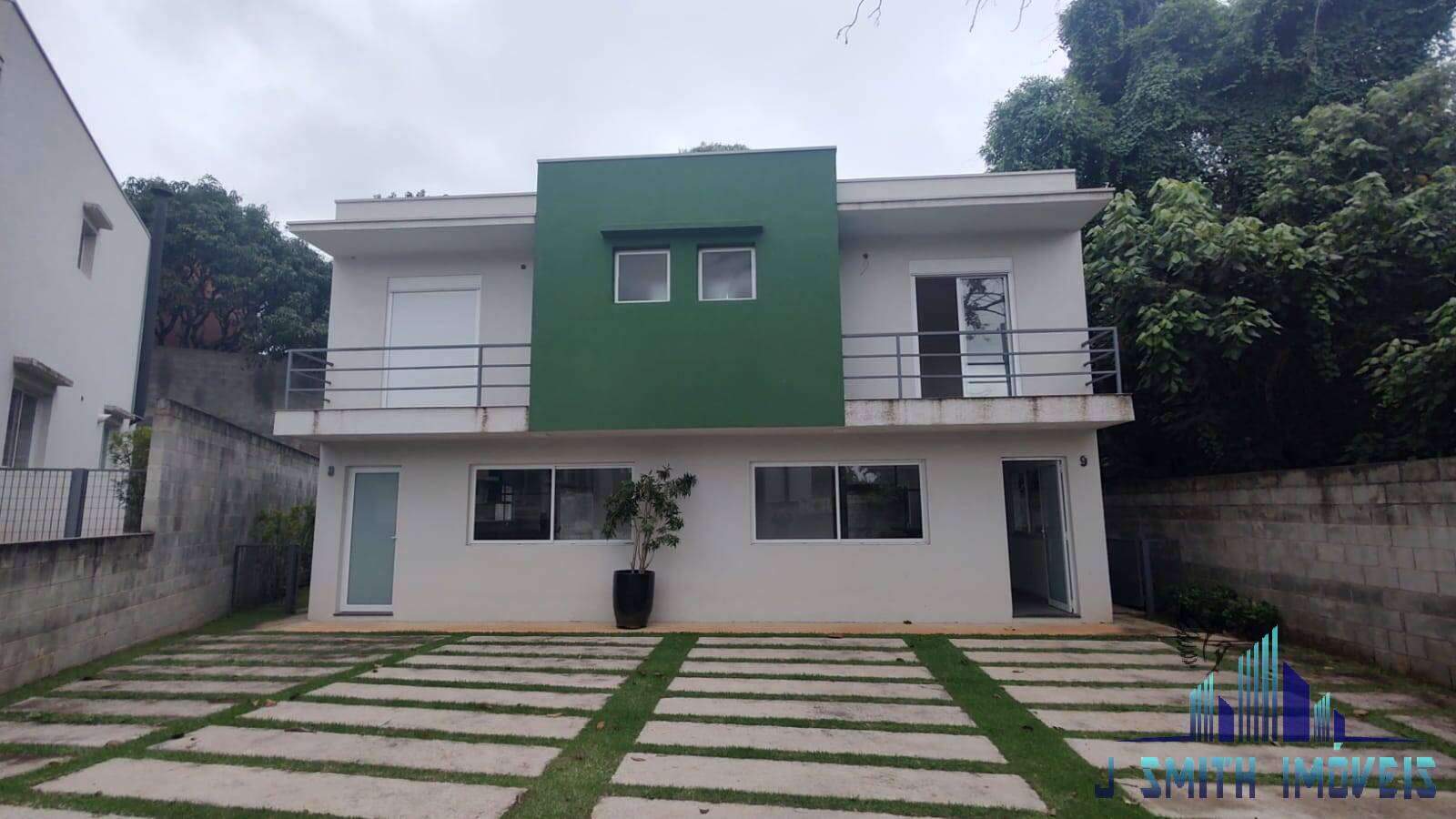 Casa para alugar com 3 quartos, 140m² - Foto 1