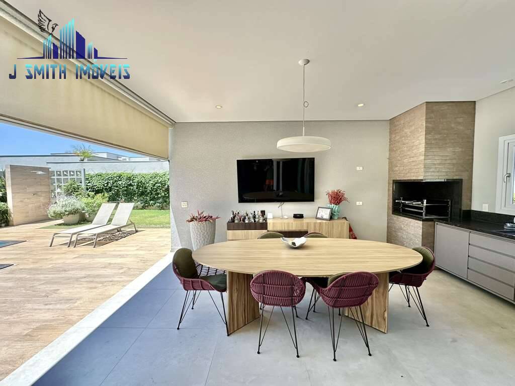 Casa à venda com 4 quartos, 345m² - Foto 16