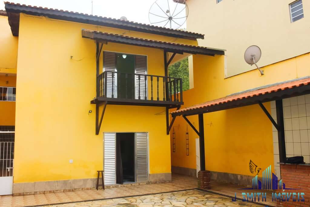 Casa à venda com 5 quartos, 374m² - Foto 2