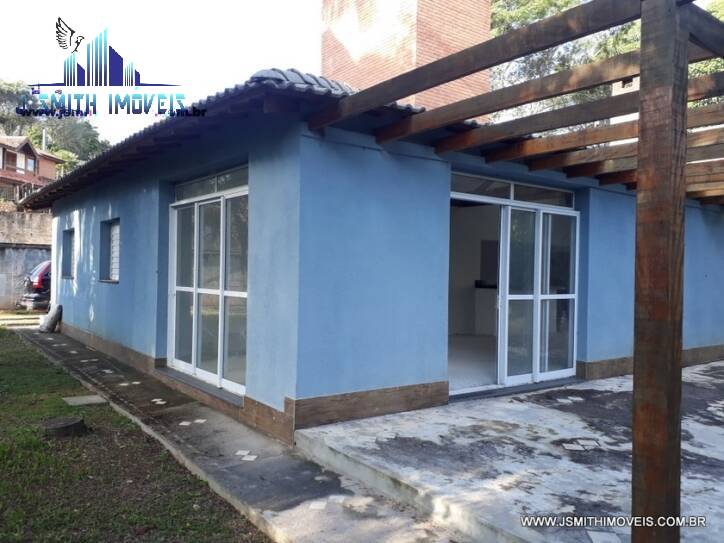 Casa de Condomínio à venda com 3 quartos, 310m² - Foto 1