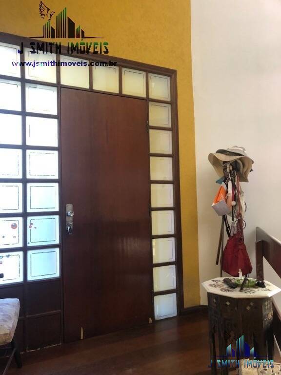 Casa de Condomínio à venda com 3 quartos, 188m² - Foto 5