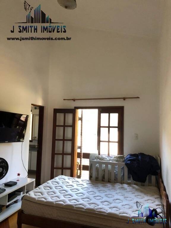 Casa de Condomínio à venda com 3 quartos, 188m² - Foto 32