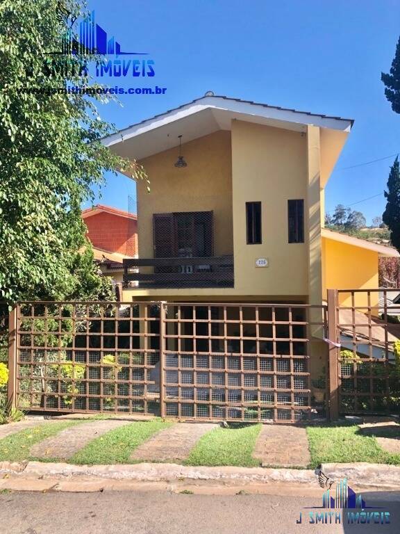 Casa de Condomínio à venda com 3 quartos, 188m² - Foto 1