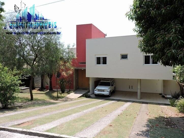 Casa de Condomínio à venda com 4 quartos, 428m² - Foto 1