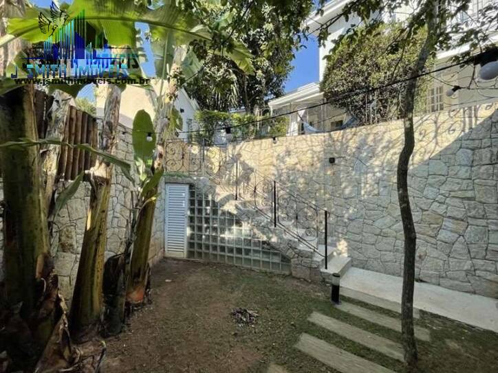 Casa de Condomínio à venda com 4 quartos, 388m² - Foto 3