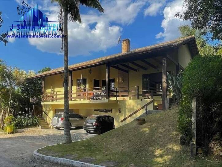 Casa de Condomínio à venda com 4 quartos, 220m² - Foto 1