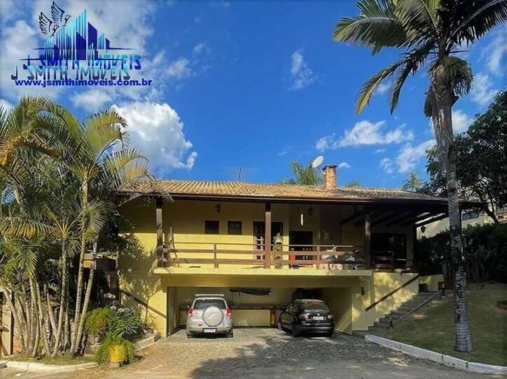 Casa de Condomínio à venda com 4 quartos, 220m² - Foto 4