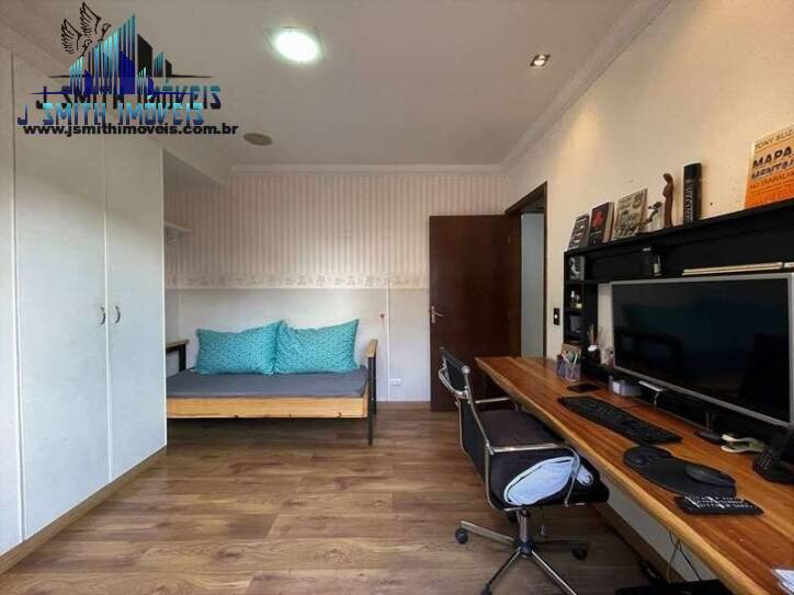 Casa de Condomínio à venda com 4 quartos, 220m² - Foto 33