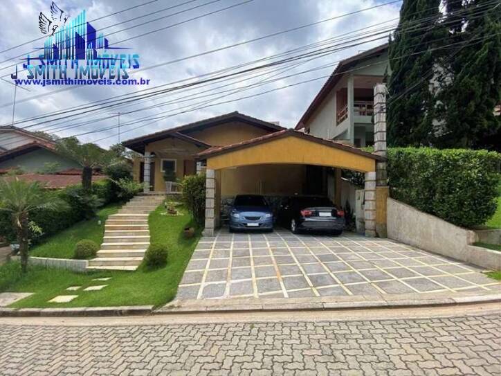 Casa de Condomínio à venda com 3 quartos, 361m² - Foto 2