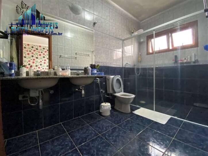 Casa de Condomínio à venda com 3 quartos, 361m² - Foto 31