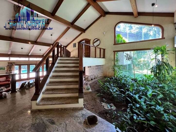 Casa de Condomínio à venda com 5 quartos, 981m² - Foto 35