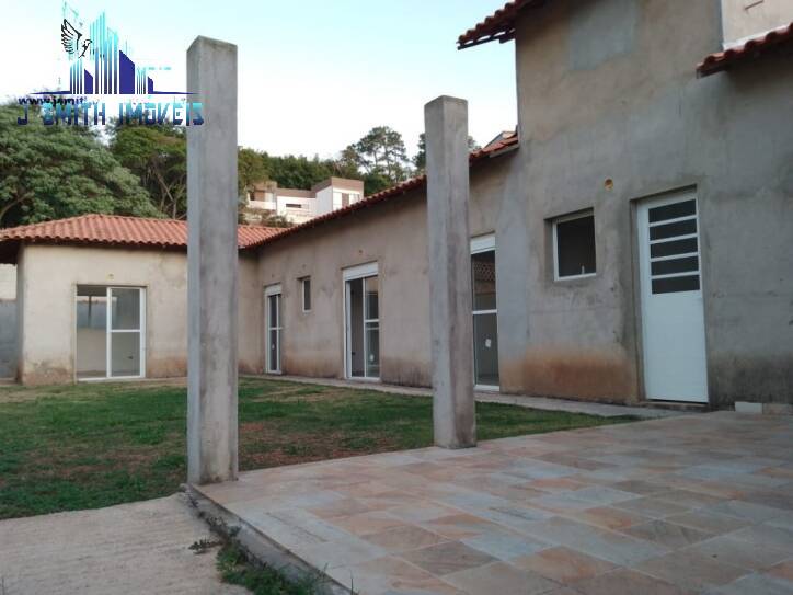 Casa à venda com 4 quartos, 282m² - Foto 4