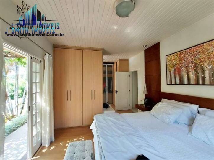 Casa de Condomínio à venda com 5 quartos, 350m² - Foto 17