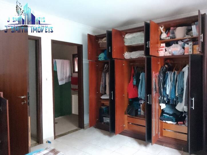 Casa de Condomínio à venda com 5 quartos, 300m² - Foto 12