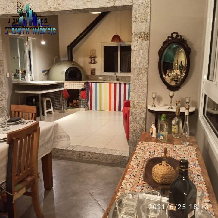 Casa de Condomínio à venda com 3 quartos, 340m² - Foto 8