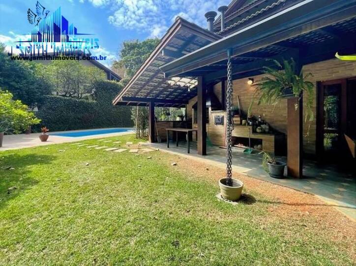 Casa de Condomínio à venda com 4 quartos, 444m² - Foto 2