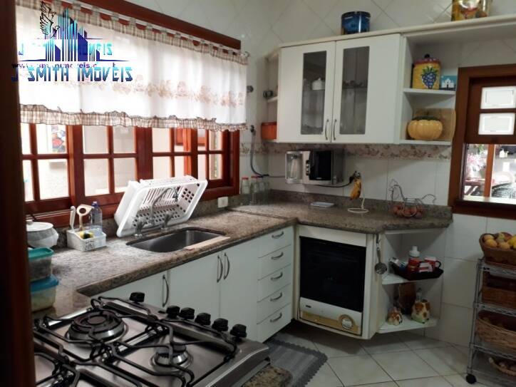 Casa de Condomínio à venda com 4 quartos, 350m² - Foto 8