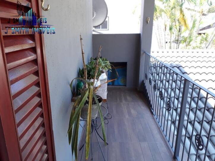 Casa de Condomínio à venda com 4 quartos, 350m² - Foto 29