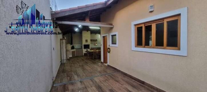 Casa à venda com 3 quartos, 185m² - Foto 19