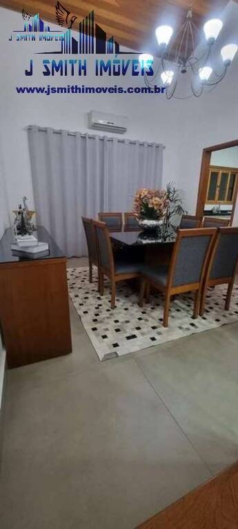 Casa à venda com 3 quartos, 185m² - Foto 21