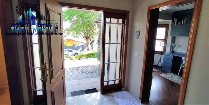 Casa de Condomínio à venda com 3 quartos, 330m² - Foto 39