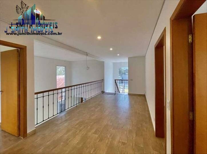 Casa de Condomínio à venda com 3 quartos, 271m² - Foto 4