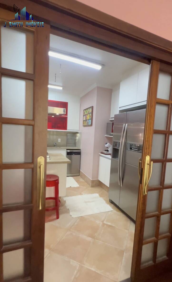 Casa de Condomínio à venda com 4 quartos, 400m² - Foto 15